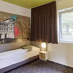 B&B Hotel Trier 酒店
