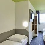 B&B Hotel Trier 酒店