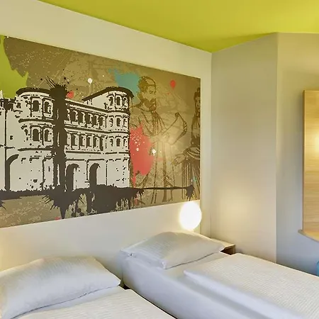 B&B Hotel Trier Отель *